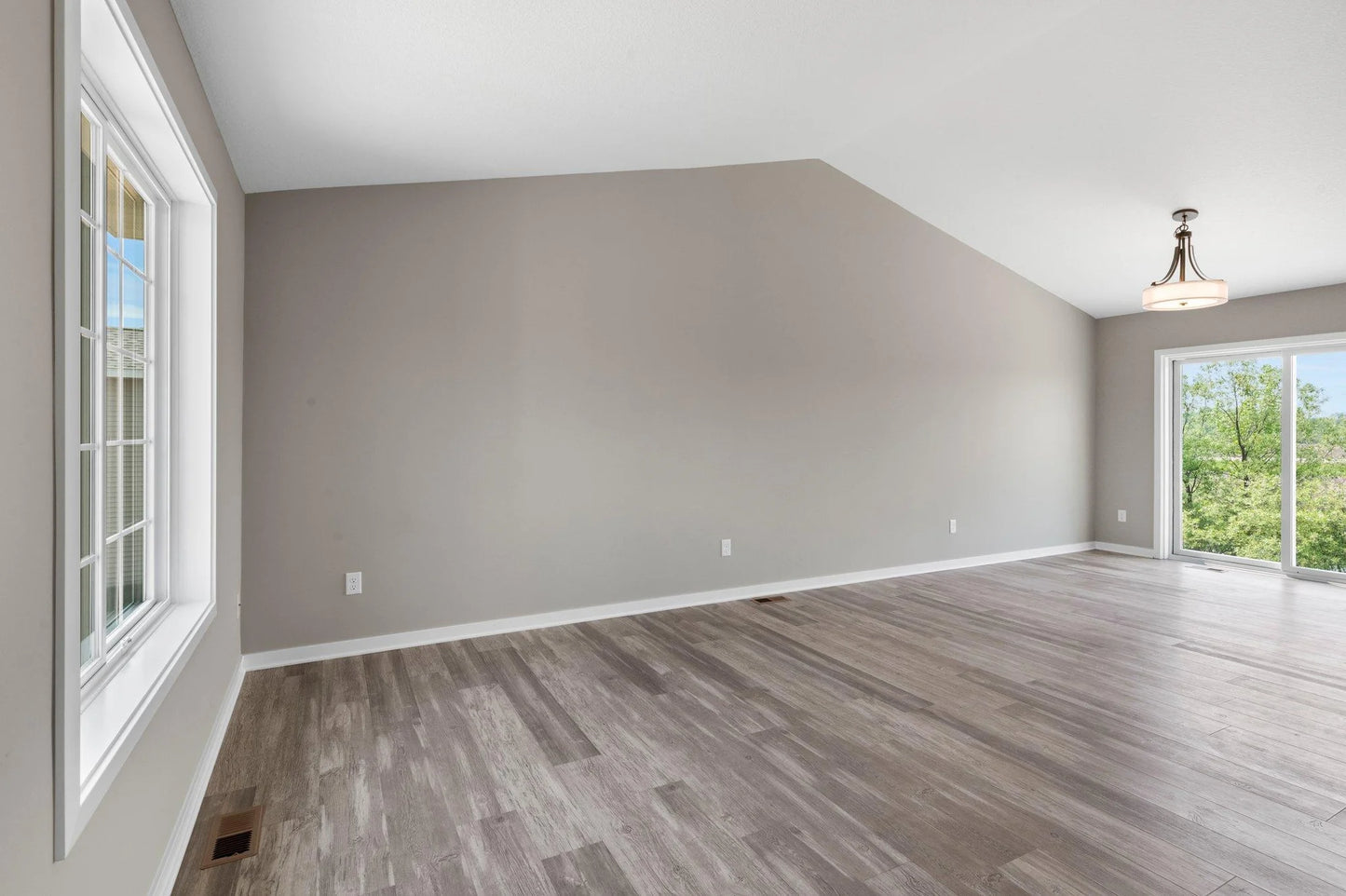 1003 Misty Meadow Boulevard, Buffalo, MN 55313